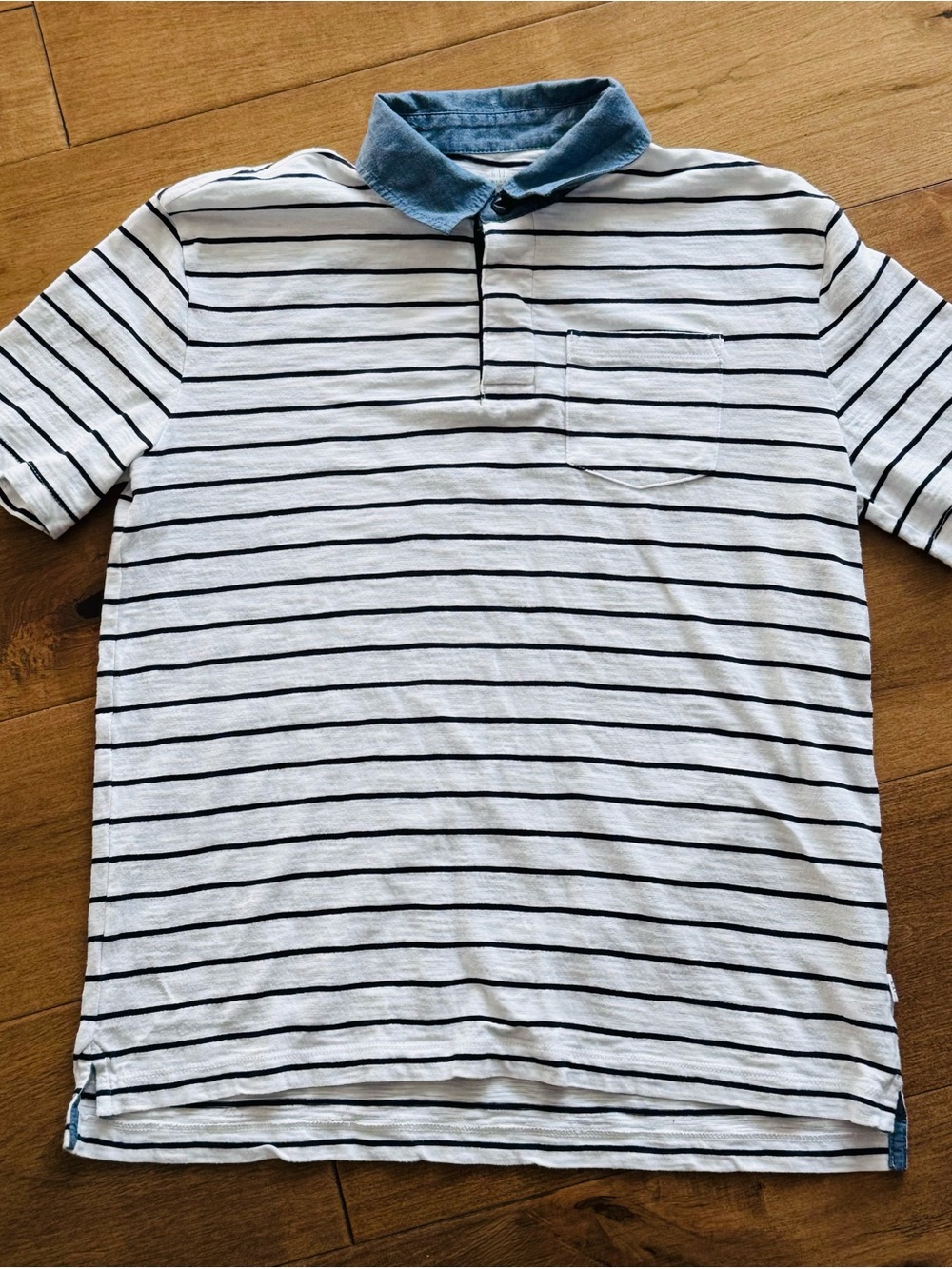 GAP White Polo with Navy Stripes and Blue Collar